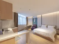 Guiping Clover Holiday Hotel Hotels in Guiping