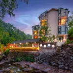 Moxi Homestay (Laojunshan Cloud View cableway store) Hotels in Laojunshan Scenic Area