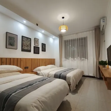 Huangbaiyuan Mountain Forest Guest House Hotels in Taibai County