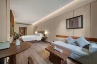 MAISON NEW CENTURY