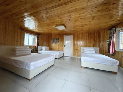 Aershan Xinhui Mengqing Camp Hotels near Source of Halaha River