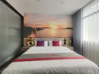 Junyi Chain Hotel (Xishui Zhongbai Storage Chinese Medicine Hospital Branch)
