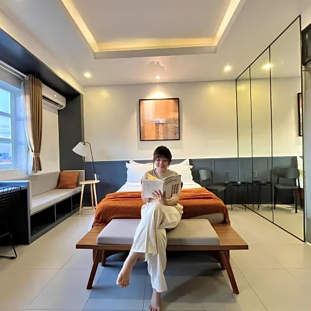 Joi Hospitality - Hoang Anh Отели рядом с достопримечательностью «Пляж Фронт-Бич»