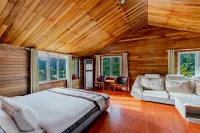 Yueqixi·Small Village Homestay (Tiantangzhai Scenic)