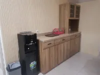 Autumn Living Hotel Hotels in Semampir