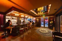 喆啡飯店（延吉延邊大學百貨大樓店） - 酒吧