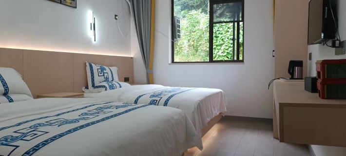 Emeishan Zhaofengyuan (Emeishan Linggongli Scenic Area) Hotels in Emeishan