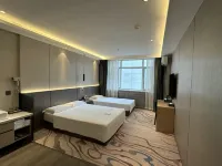 Qiyue Hotel (Mudanjiang Dongyi Mall Cultural Square)