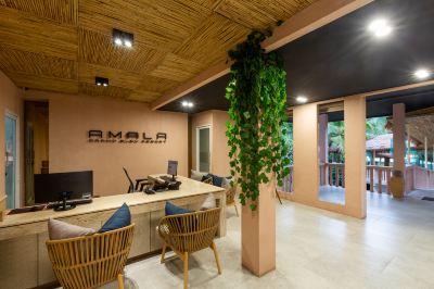 フロントデスク アマラグランドブリュプーケットの写真