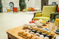 Azz Peñafiel Las Claras Hotel & Spa - Desayuno