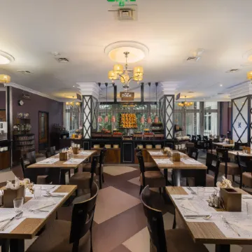 Carlton Hotel Buda Castle