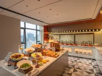 柏曼飯店（南寧金湖廣場埌西地鐵站店） 林里桥附近的飯店