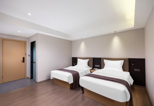 위위에리즈 호텔 서비스