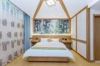 장백•古村落｜CUSTOMARY•ELEGANT觀景酒店（長白山北坡集散中心店） - 2星級