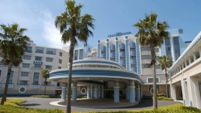 Disney Ambassador® Hotel