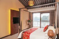 Luotong Jiuxing Fishing Village Hotel dekat Jiande South Station
