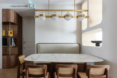 Highstay - Luxury Serviced Apartments - North Marais 2