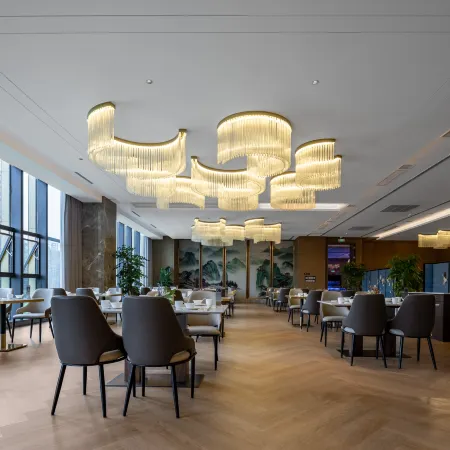 hotel lemarquis