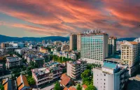 Xishuangbanna Yicheng International Hotel Hotel dekat Jinghong South Terminal Bus Station