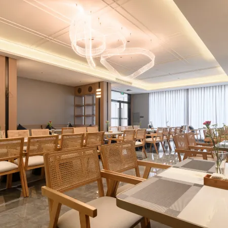 Wenchang Jinyuan Hotel