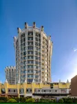 Gaston Haoting Holiday Inn Отели рядом с достопримечательностью «Выставочный центр международной конференции автономной провинции Сишуань»