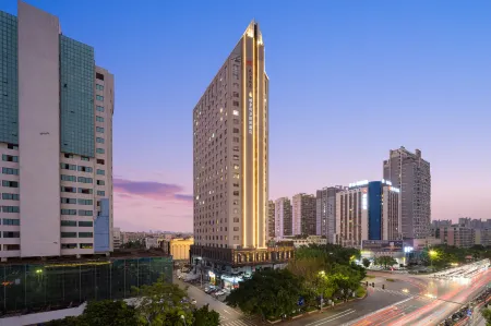 Victoria Lizhi Hotel (Tianyi International Branch, North Square, Maoming High speed Railway Station) Отели рядом со станцией Maoming Railway Station