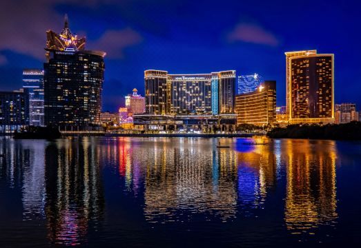 YOHO 트레져 아일랜드 호텔