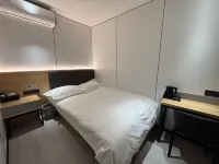 Changee Hotel MINI (Changzhou University City Science and Education City North Subway Station) - Esports