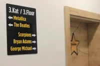 Retro Star Suites