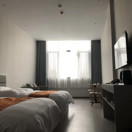 Qintian Hotel