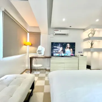 Thompson Suites High Street (Fort Victoria)