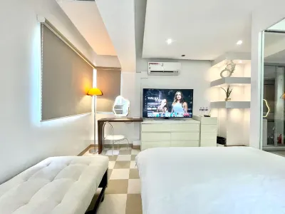 Thompson Suites High Street (Fort Victoria) Hotel in zona Royal Palm Residences