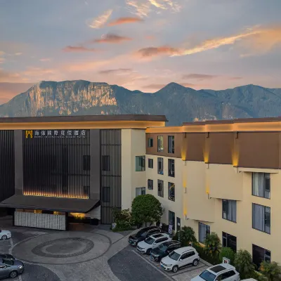 Haiwei International Resort Hotel Hotels near Kunming West Hill
