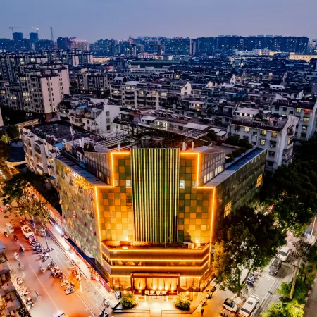 Anqing Mingjia Hotel