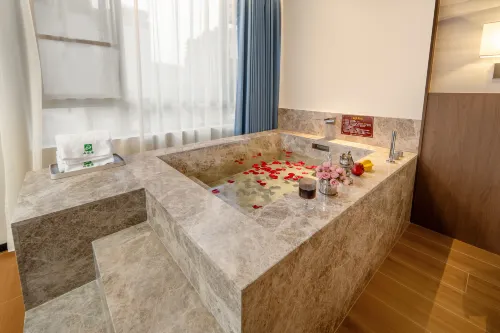 宜春山水居溫泉假日飯店(溫湯明月千古情店) 休閒娛樂 Photos