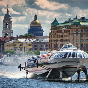 Отель River Palace Отели рядом с достопримечательностью «Государственный Музей Эрмитаж»