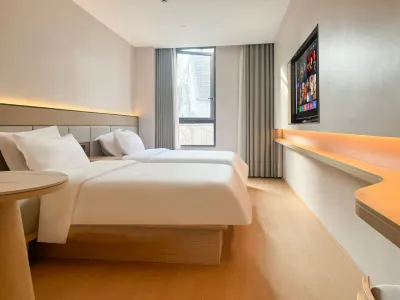 Shell Hotel (Shanghai Jinqiu Road Subway Station Branch) Hotel di Shanghai