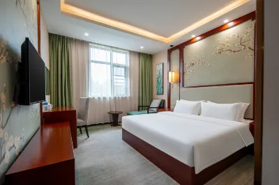 Huangmei new south street hotel