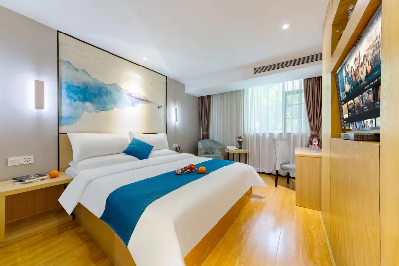 Hongcheng Hotel (Guangzhou Beijing Road Pedestrian Street Haizhu Square Subway Station)