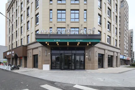 Madison Zhoushan Putuo Haijing Hotel