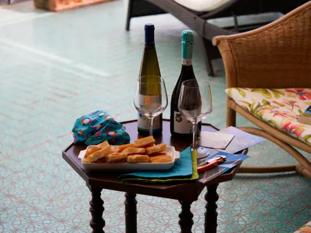 Villa Tanca with AC, Terrace and Views Отели рядом с достопримечательностью «Monterosso public beach (Fegina)»