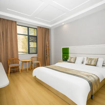 Anning Baiweiya Hotel