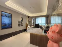 Tanyue Seaview Hotel (Zhanjiang Jinshawan Beach Wanda Plaza Branch)