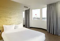 B&B Hotel Massy Gare TGV Các khách sạn ở Champlan