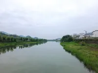 Yingchuan Yuan · No.2 Zhili Hall Homestay - Mountain view