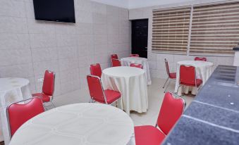 Peace Luxury Hotel and Apartment