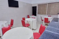 Peace Luxury Hotel and Apartment Hotel di Municipal Area Coun