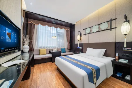 Crystal Pudi Hotel (Jingdezhen Ceramics University Huangyao Scenic Area Branch) Отели рядом с достопримечательностью «Huangyao Scenic Area»