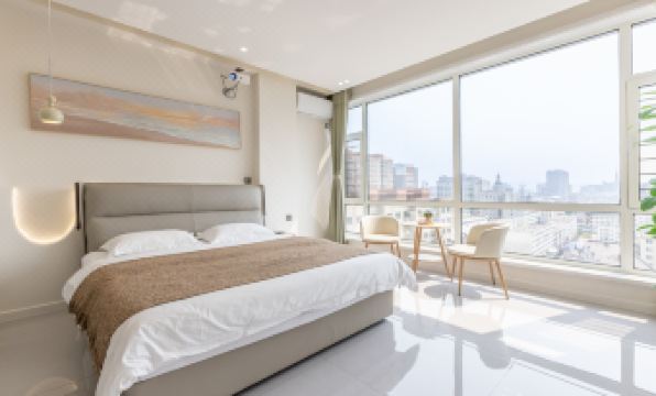 Yanji Fanxing Homestay (Yanbian University Internet Celebrity Wall)