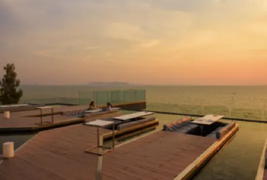 Residence by Hello Pattaya at Veranda Отели рядом с достопримечательностью «Плавучий рынок в Паттайе»